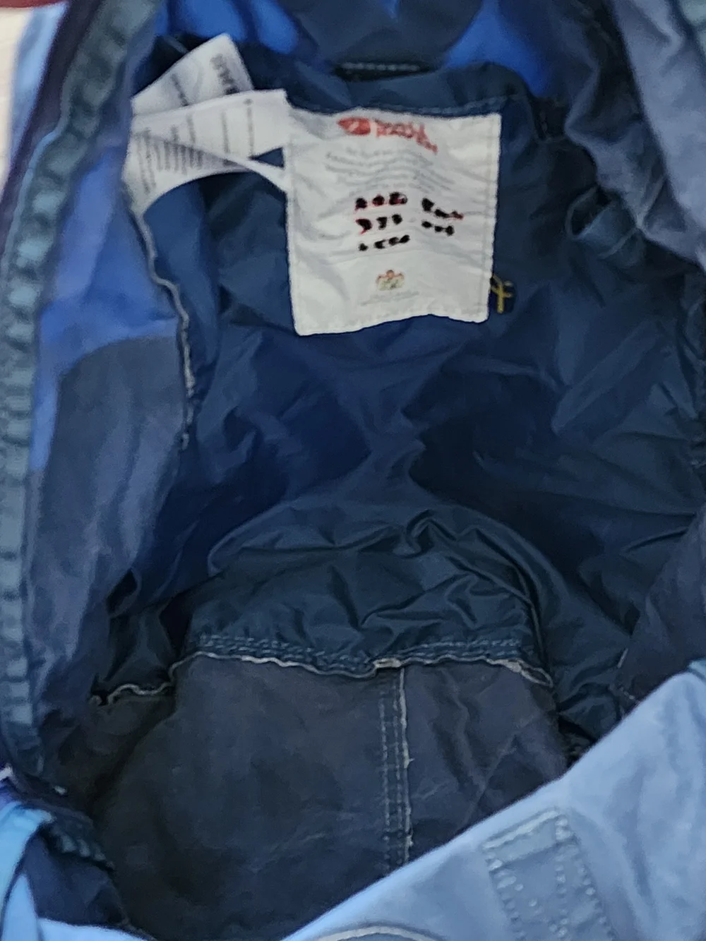 Fjällräven Kånken Blue Backpack Zip Closure Logo Patch Adjustable Strap Pockets
